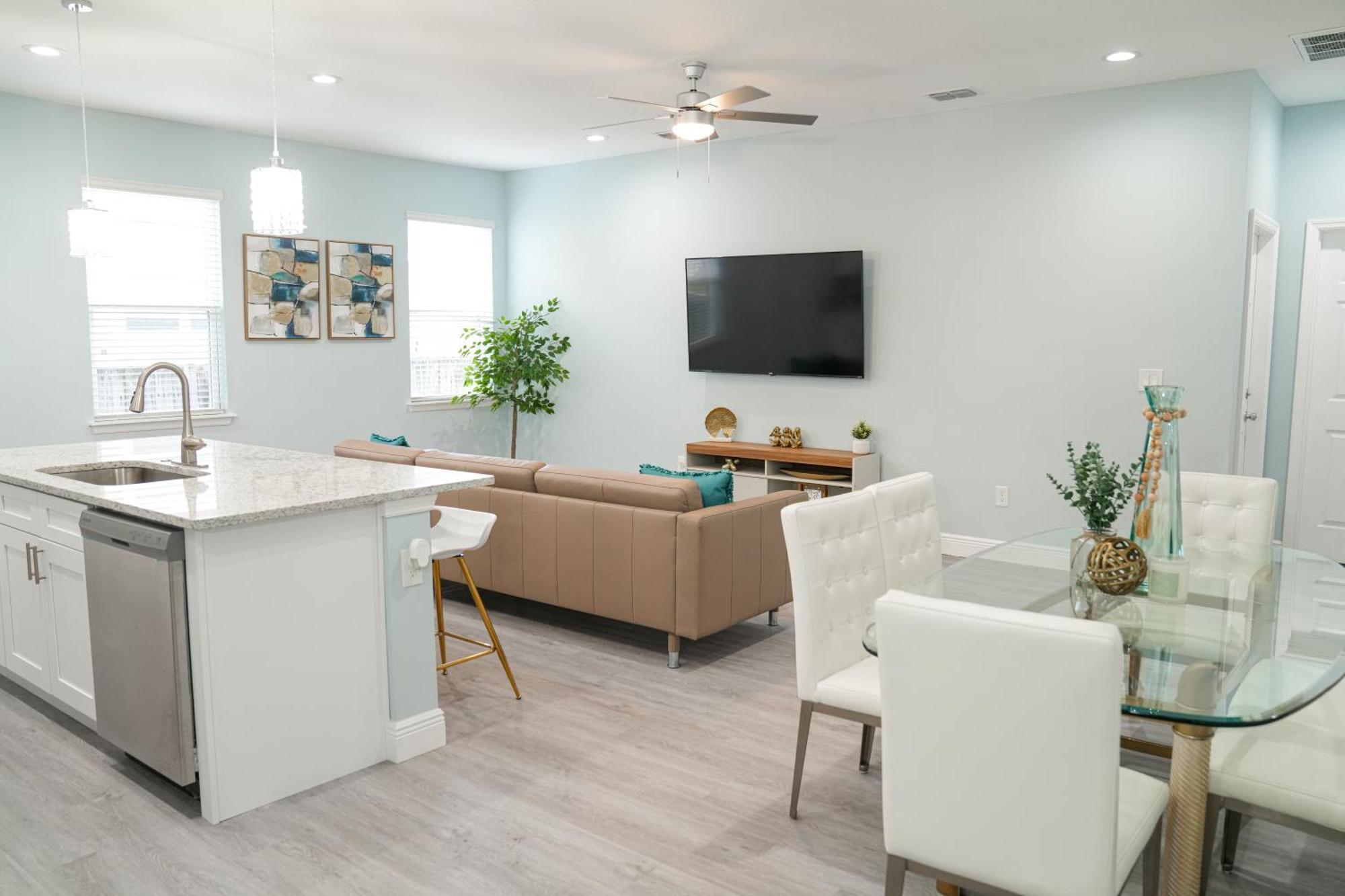 Chestnut Luxury Villas #3 Тампа Экстерьер фото